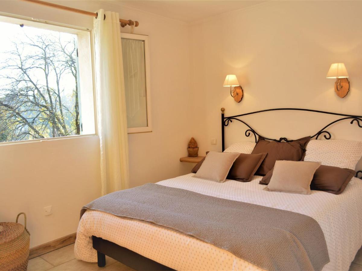 Peaceful Villa In Saint Paul De Vence With Pool Экстерьер фото