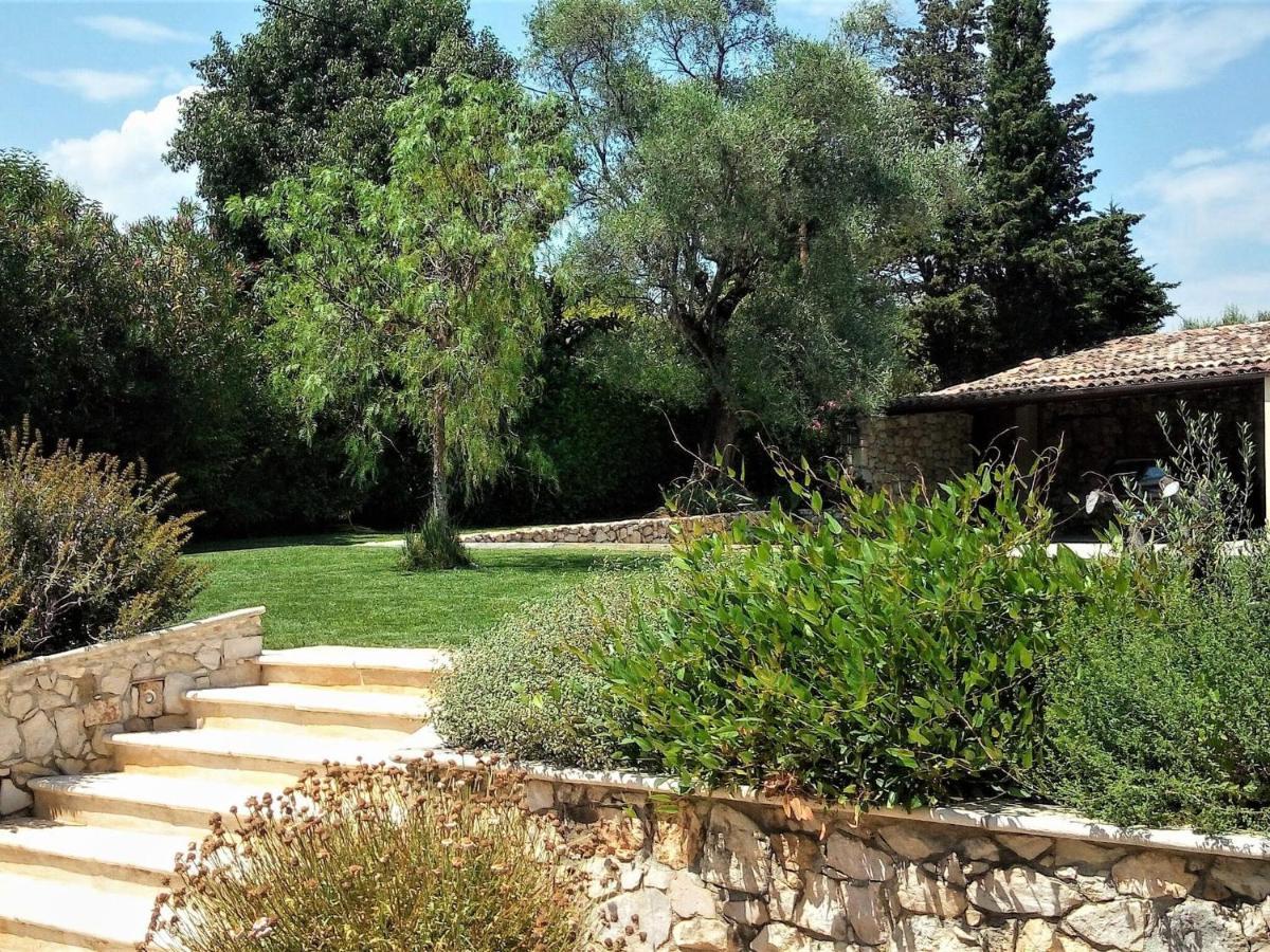 Peaceful Villa In Saint Paul De Vence With Pool Экстерьер фото