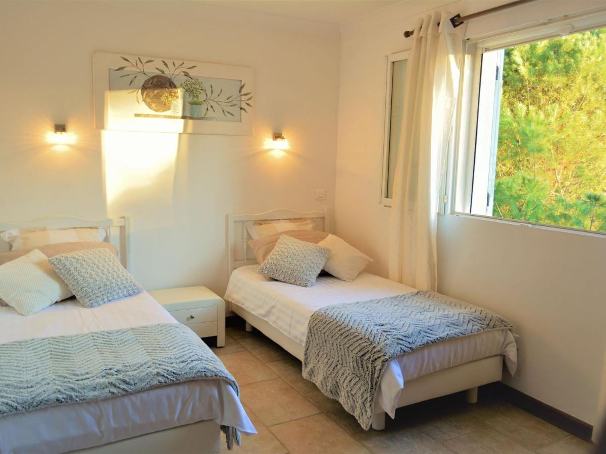 Peaceful Villa In Saint Paul De Vence With Pool Экстерьер фото
